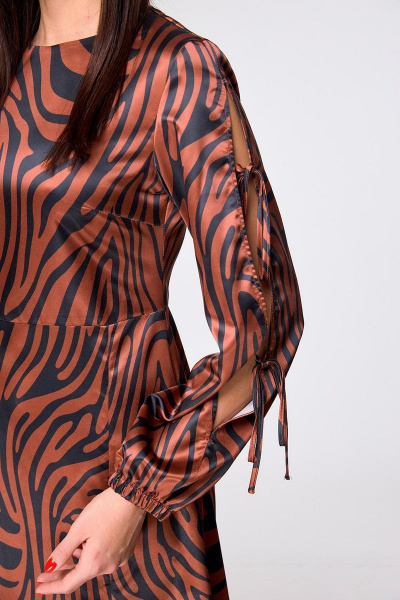 Платье длинное с разрезом и лентами, приталенное мультиколор Anelli 1212 терракот_зебра - фото 3