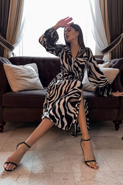 Черно-белое платье из текстиля с ярким принтом Pavlova 001 - фото 1