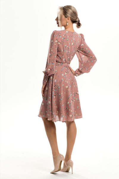 Платье из шифона и текстиля с талиевыми вытачками Golden Valley 4708 розовый - фото 2