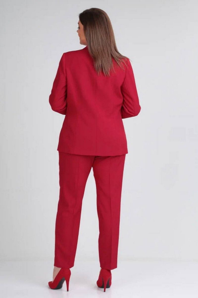 Костюм из красного текстиля: жакет и брюки с вышивкой Takka Plus 23-165 - фото 5