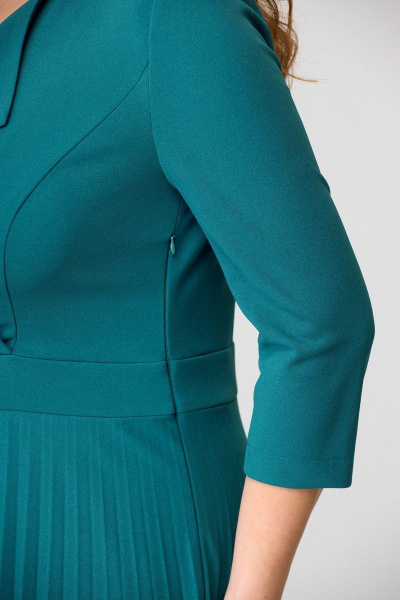 Круглогоднее деловое платье с асимметричной юбкой SandyNa 13637 морская_волна - фото 11