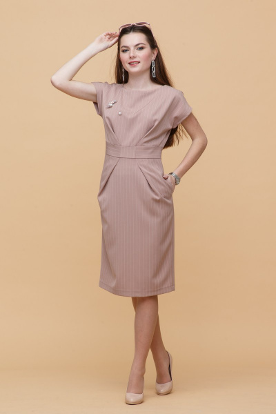 Платье летнее приталенное с складками, поясом, разрезом Domna 475(164) пудровый - фото 4
