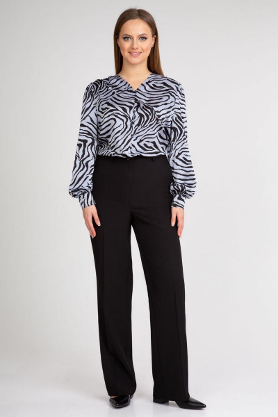 Голубая блузка из креп-сатин с рукавами-фонариками и набивным рисунком IVARI 422 зебра_голубая - фото 8