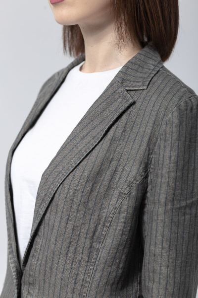 Демисезонный жакет из льна с прорезными карманами Individual design 19204 серый/синяя_полоска - фото 6