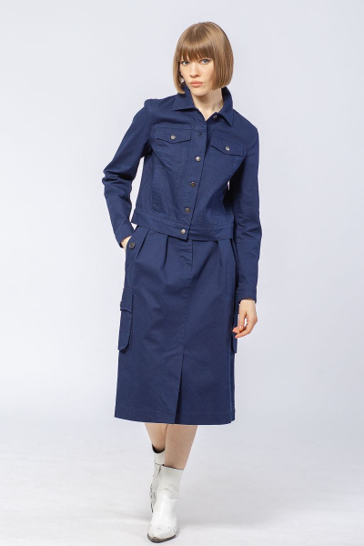 Демисезонная куртка из хлопка и текстиля с поясом Individual design 19229 темно-синий - фото 5