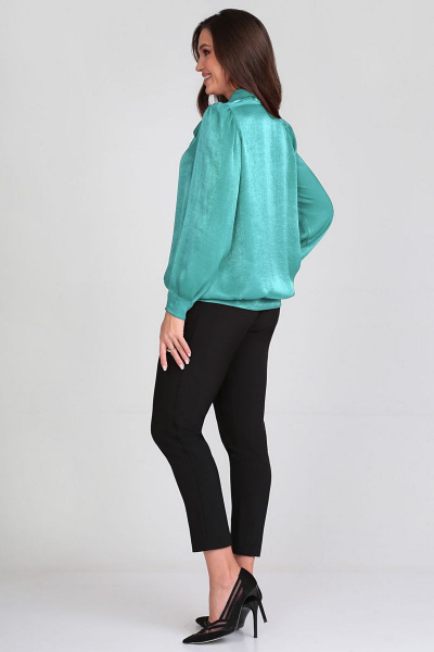 Блуза с воротником-галстук и складками, свободного силуэта Таир-Гранд 62415 бирюза - фото 2