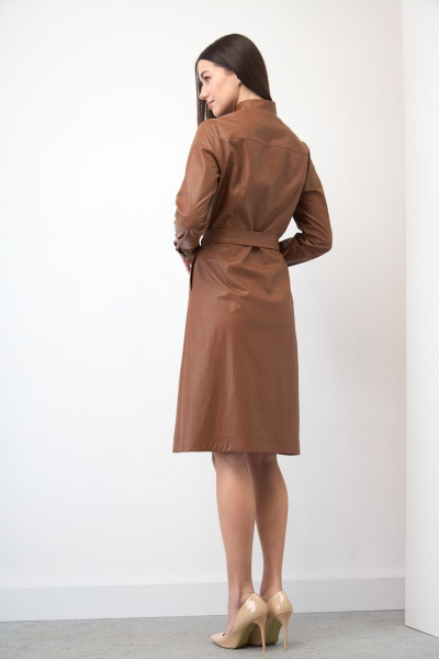 Экокожа платье трапеция с воротником и разрезом Ларс Стиль 641/1 - фото 4