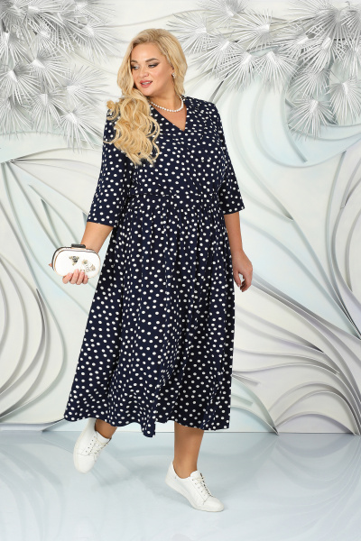 Демисезонное платье с складками и сложной отделкой Ninele 7397 синий - фото 1