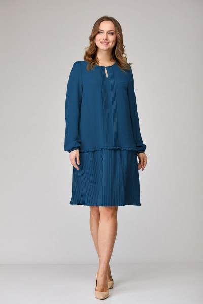 Платье свободного силуэта из модной ткани с защипами SandyNa 130109 морская волна - фото 8