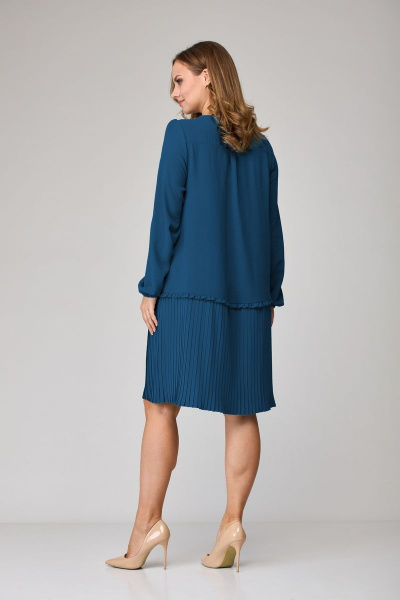 Платье свободного силуэта из модной ткани с защипами SandyNa 130109 морская волна - фото 7
