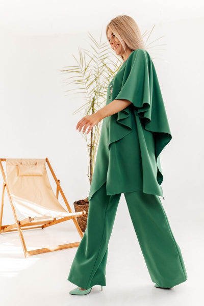 Зеленый костюм из текстиля с блузкой-трапис и брюками палаццо Ambera Style 2016N нефрит - фото 5