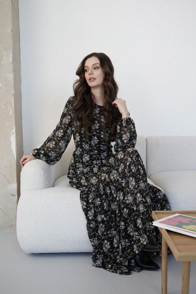 Платье из шифона с отрезной талией и юбкой-своланами BARBARA B153 черный/цветы - фото 5