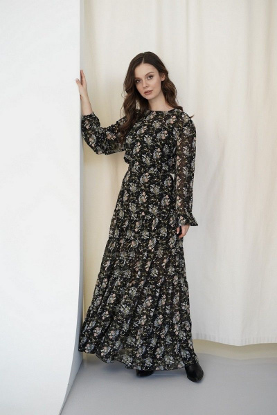 Платье из шифона с отрезной талией и юбкой-своланами BARBARA B153 черный/цветы - фото 3