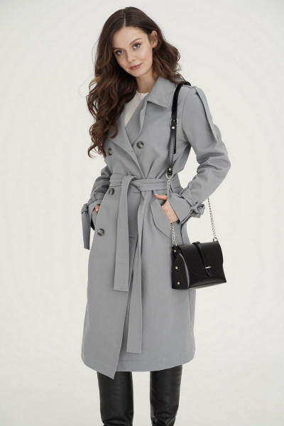 Демисезонный серый плащ на подкладке с капюшоном и поясом LadisLine 1419 серо-голубой - фото 4