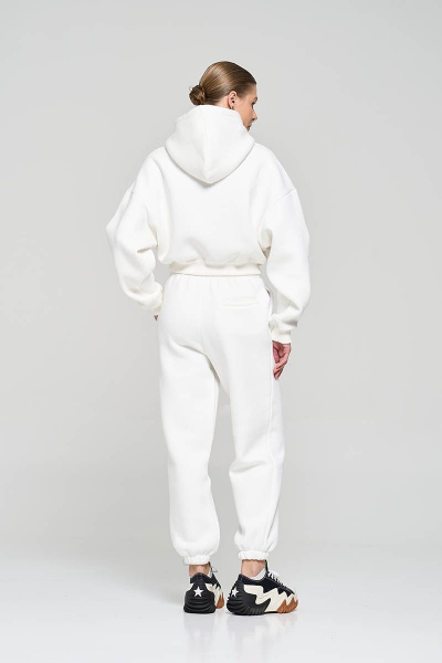 Белый спортивный костюм с укороченным худи и джоггерами RAWR 311 молочный.начес - фото 2