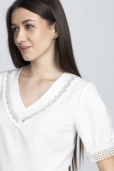 Блуза женская полуприлегающего силуэта. VIZAVI 686 молочный - фото 5