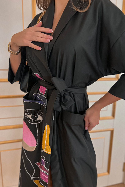 Платье кимоно из хлопка с ручной отделкой и длиной миди Pavlova 076 черный+цветной - фото 5