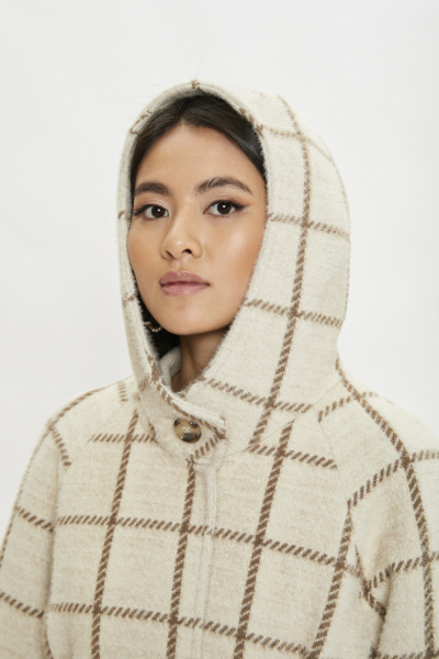 Шуба ElectraStyle 4-2103/1м-0278 серо-бежевый - фото 4