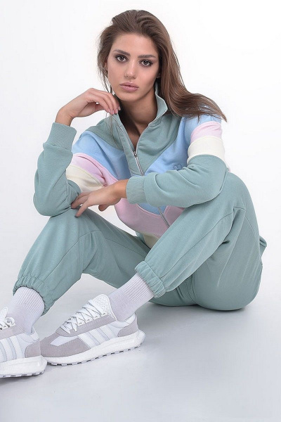 Брюки и джемпер в стиле athleisure из трикотажа GO F3025/26-688.164-170 - фото 7