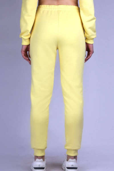 Брюки женские из футера с начесом и карманами на каждой неделе Verally 449-1 желтый - фото 2