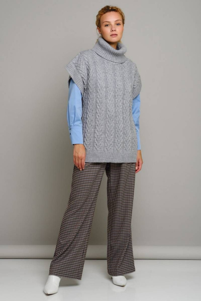 Серый жилет из полушерсти с высоким воротом и переплетением Femme & Devur 30451 1.4D(170) - фото 2