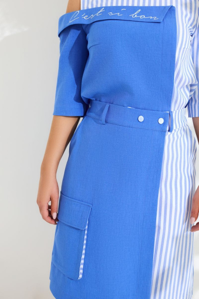 Костюм из льна с асимметричной блузой и юбкой-шорт для лета Euromoda 431 голубой - фото 4