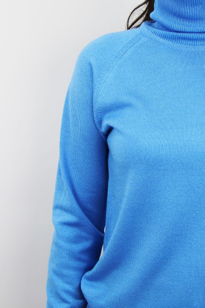 Демисезонный свитер реглан с высоким воротником и голубой вязкой Полесье С3433-17 7С1582-Д43 170,176 cин.дождь+голуб.металл - фото 3