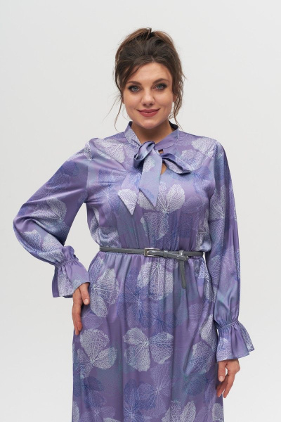 Платье прямое длинное из вискозы, с фигурным вырезом и бант Anelli 1322 лиловый - фото 2