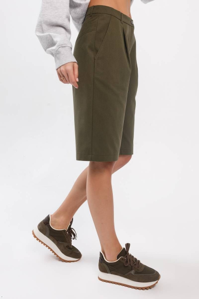 Шорты б bermуды из хлопка с защипами и кокетками Madech 20161 болотный - фото 5