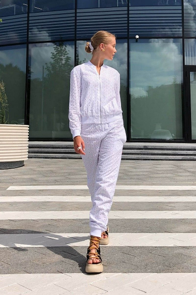 Демисезонный костюм бомбер с брюками и карманами i3i Fashion 400/2 белый - фото 1