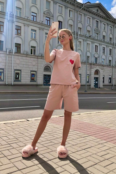 Летний комплект футболка с карманом и шорты i3i Fashion 402/1 бежевый - фото 1