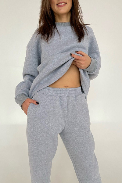 Комплект из свободного джемпера и брюк с карманами в боковых швах i3i Fashion 404/2 серый_меланж - фото 3
