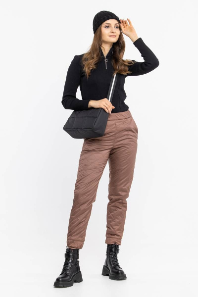 Демисезонные бежевые брюки из плащёвой ткани Domna 12107 темно-бежевый(170) - фото 1