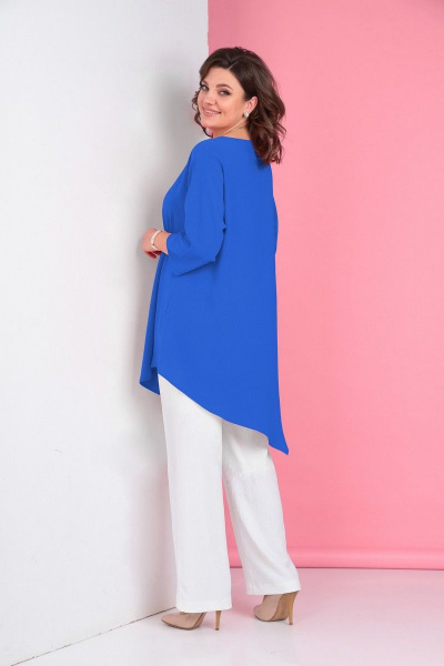 Летний комплект из туники и брюк с сочетанием тканей LadisLine 1299 василек+белый - фото 3
