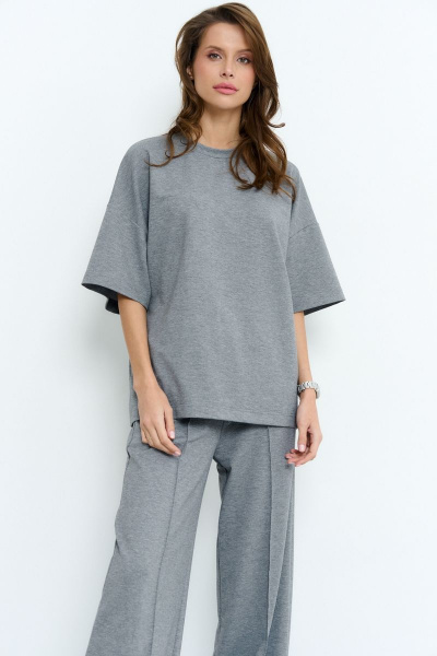 Трикотажный костюм из джемпера и брюк с наклонными карманами Luitui R4025 серый - фото 4