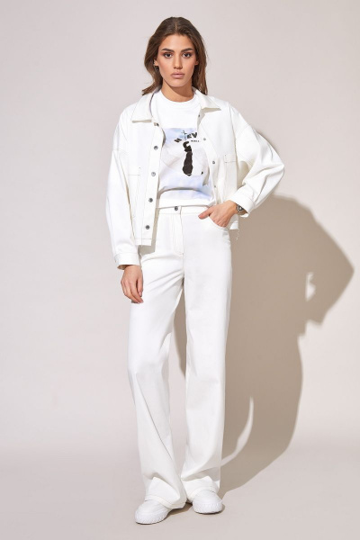 Демисезонный костюм из текстиля с прямым жакетом и брюками Rivoli 8026.3+5165.3 молочный - фото 2