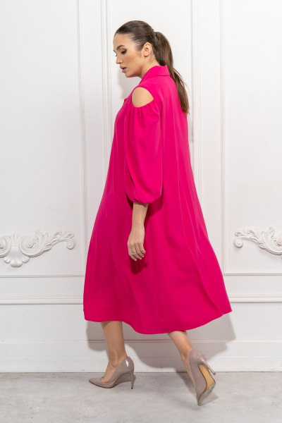А-силуэтное платье из струящейся ткани с V-образным вырезом Luna 082 фуксия - фото 5