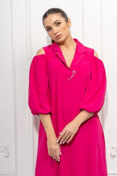 А-силуэтное платье из струящейся ткани с V-образным вырезом Luna 082 фуксия - фото 4