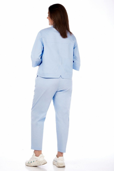 Демисезонный жакет с цельнокроеной застежкой и кокетками Matini 4.1614-1 голубой - фото 10