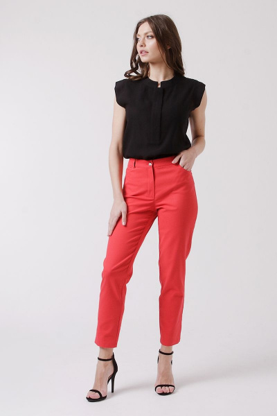 Облегающие укороченные брюки из хлопка с карманами IUKONA Б556 красный - фото 1