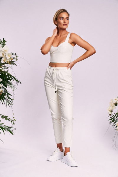 Топ-биюстье из экокожи на широких бретелях KaVaRi 5001.4 молочный - фото 2