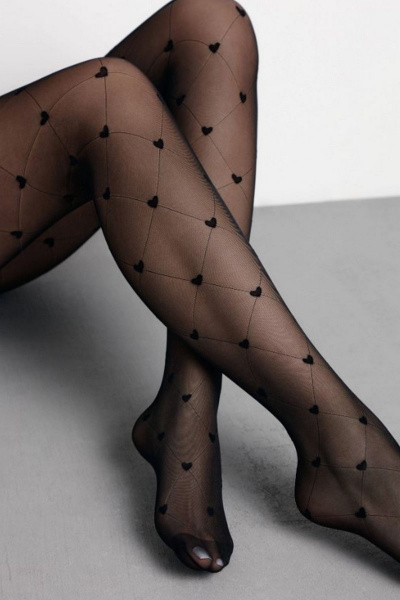 Круглогодичные черные колготки с романтичными сердечками 20 den CONTE Fantasy_Lovers Nero - фото 1