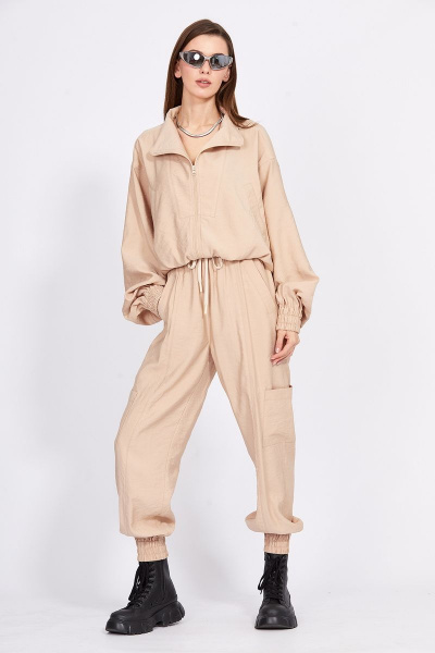 Брючный комплект из вискозы: куртка-кимоно и свободные брюки EOLA 2387 бежевый - фото 3