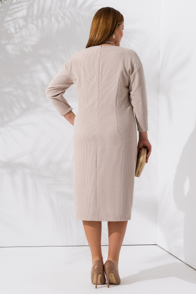Летнее приталенное платье миди из хлопкового трикотажа Панда 87580w бежевый - фото 3