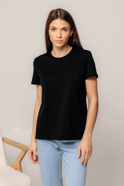 Майка черная классическая из хлопка с круглым вырезом Romgil 624ЛХТЗ черный - фото 1