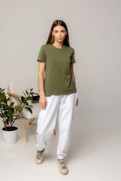 Майка зеленая классическая из хлопка с круглым вырезом Romgil 624ЛХТЗ светлый_хаки - фото 5