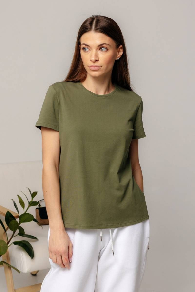 Майка зеленая классическая из хлопка с круглым вырезом Romgil 624ЛХТЗ светлый_хаки - фото 1