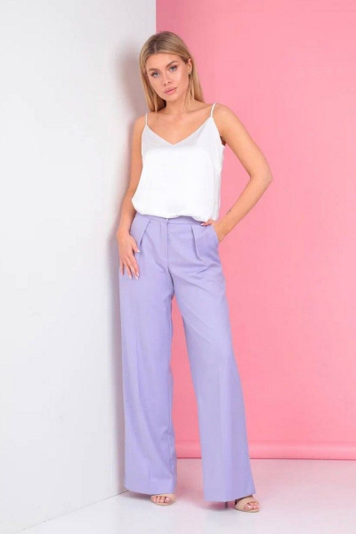 Фиолетовый костюм из текстиля: свободные брюки и жакет Takka Plus 23-177/1 лаванда - фото 5