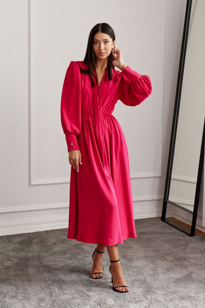 Платье ягодного цвета полуприлегающего силуэта с воланами ANNETE A3253 - фото 1