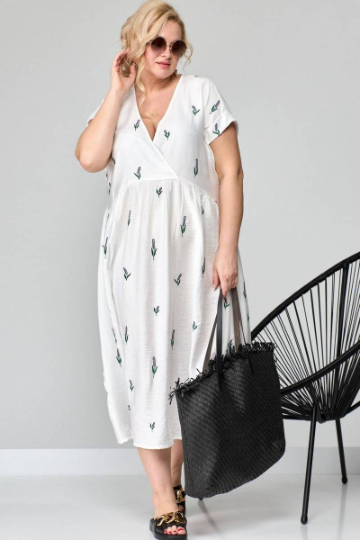 Летнее платье из тонкой вискозы с вышивкой и свободным кроем SOVA 11014 молочный_лаванда - фото 3